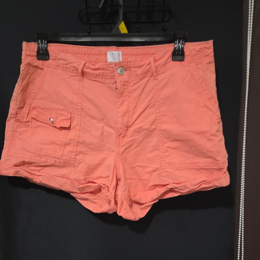 Time and Tru Coral Cargo Shorts*ONLY BUNDLED*